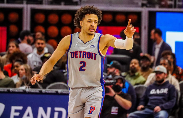  雷霆新秀吉迪20+10，助队击败马刺  