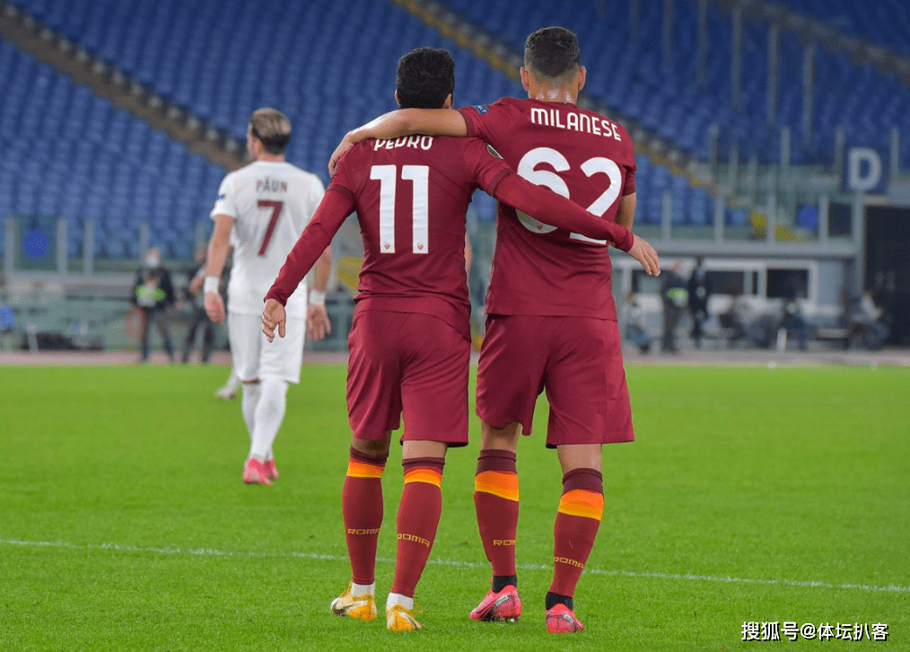  罗马主场大胜蒙扎，阿兹蒙双响炮助球队重返欧冠区