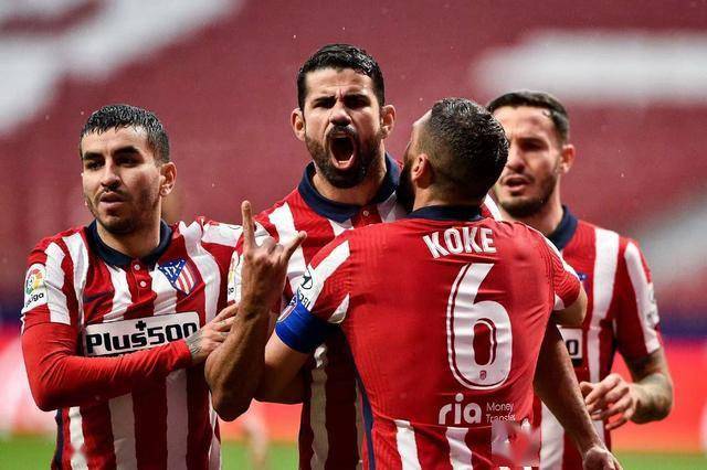  博洛尼亚老将发威，斯科法雷尔扑点保住宝贵一分